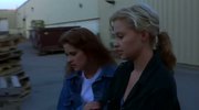 кадр из фильма Нормальная жизнь (Normal Life) - 10