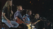 кадр из фильма The Eagles - The Farewell 1 Tour - Live from Melbourne - 9