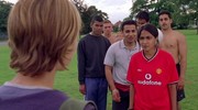 кадр из фильма Играй как Бэкхем (Bend It Like Beckham) - 1