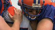 кадр из фильма Реальные пацаны (Blue Mountain State) - 6