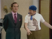 кадр из фильма Шоу Бенни Хилла (The Benny Hill Show) - 15