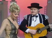 кадр из фильма Шоу Бенни Хилла (The Benny Hill Show) - 23