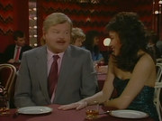 кадр из фильма Шоу Бенни Хилла (The Benny Hill Show) - 89