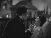 кадр из фильма Убийства на улице Морг (Murders in the Rue Morgue) - 2