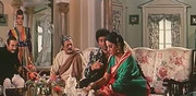кадр из фильма Плутовка (ChaalBaaz) - 3