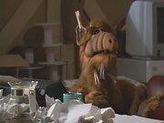 кадр из фильма Альф (ALF) - 5