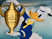 кадр из фильма Хоккейный чемпион (The Hockey Champ) - 3
