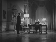 кадр из фильма Быть или не быть (To Be or Not to Be) - 3