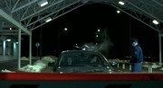 кадр из фильма Трущобные прогулки (Slumming) - 2