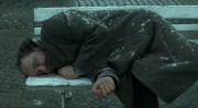 кадр из фильма Трущобные прогулки (Slumming) - 3