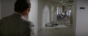 кадр из фильма Девушка в цементе (Lady in Cement) - 8