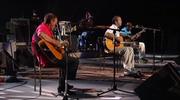 кадр из фильма Eric Clapton: One More Car, One More Rider - Live on Tour 2001 - 2