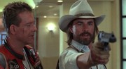 кадр из фильма Харлей Дэвидсон и ковбой Мальборо (Harley Davidson and the Marlboro Man) - 10