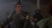 кадр из фильма Гремящий гром (Rolling Thunder) - 4