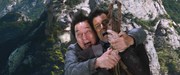 кадр из фильма Отпетые напарники (Skiptrace) - 10