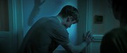 кадр из фильма Ожидайте дальнейших инструкций (Await Further Instructions) - 5