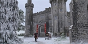 кадр из фильма Рыцарь перед Рождеством (The Knight Before Christmas) - 1