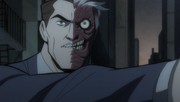 кадр из фильма Бэтмен: Долгий Хэллоуин. Часть 2 (Batman: The Long Halloween, Part Two) - 10