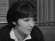 кадр из фильма Жить своей жизнью (Vivre sa vie - Film en douze tableaux) - 5