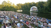 кадр из фильма Gipsy Kings - Live at Kenwood House in London - 3