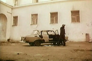кадр из фильма Посредник - 5