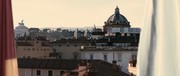 кадр из фильма Комната в Риме (Room in Rome) - 11