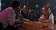 кадр из фильма Просто кровь (Blood Simple) - 1