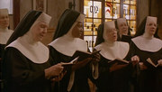 кадр из фильма Сестричка, действуй (Sister Act) - 3
