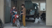 кадр из фильма Далеко по соседству (Quartier lointain) - 7