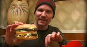 кадр из фильма Двойная порция (Super size me) - 7