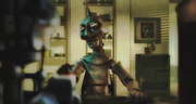 кадр из фильма Богомол (Mantis) - 3