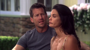 кадр из фильма Отчаянные домохозяйки (Desperate Housewives) - 34