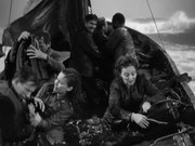 кадр из фильма Спасательная шлюпка (Lifeboat) - 4