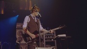 кадр из фильма Kings оf Leon - концерт в Лондоне (Kings of Leon - Live at the O2 London, England) - 4