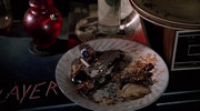 кадр из фильма Не говори маме, что няня умерла (Don't Tell Mom the Babysitter's Dead) - 2