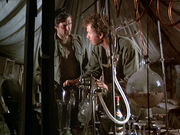кадр из фильма Чертова служба в госпитале Мэш (M*A*S*H) - 3