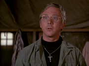 кадр из фильма Чертова служба в госпитале Мэш (M*A*S*H) - 29