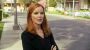 кадр из фильма Отчаянные домохозяйки (Desperate Housewives) - 37
