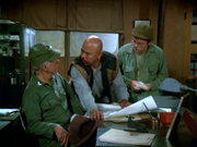 кадр из фильма Чертова служба в госпитале Мэш (M*A*S*H) - 41
