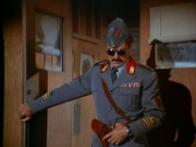 кадр из фильма Чертова служба в госпитале Мэш (M*A*S*H) - 43