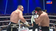 кадр из фильма Бой за титул WBС. Виталий Кличко - Мануэль Чарр - 4