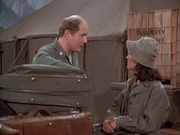 кадр из фильма Чертова служба в госпитале Мэш (M*A*S*H) - 58