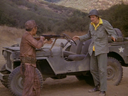 кадр из фильма Чертова служба в госпитале Мэш (M*A*S*H) - 81