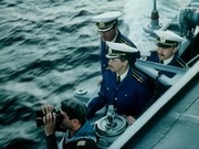 кадр из фильма Слушать в отсеках - 3