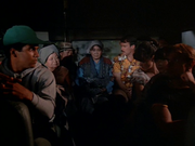 кадр из фильма Чертова служба в госпитале Мэш (M*A*S*H) - 110
