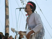 кадр из фильма Концерт Джимми Хендрикса в Вудстоке (Jimi Hendrix: Live at Woodstock) - 3