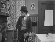 кадр из фильма Бродяга (The Tramp) - 5