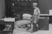 кадр из фильма Тесто и динамит (Dough and Dynamite) - 3