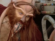 кадр из фильма Далеко во Вселенной (Farscape) - 6
