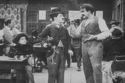 кадр из фильма Застигнутый в кабаре (Caught in a Cabaret) - 1